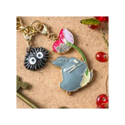 Online Charm Chain Big Totoro & Flower - My Neighbor Totoro Straps