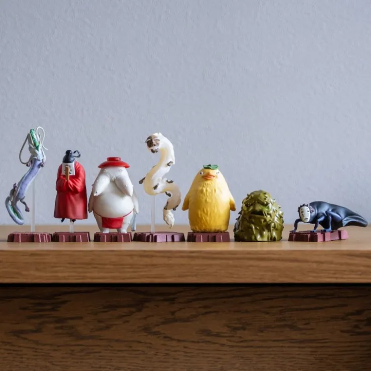 Online Collection Gods Assorted 8 Figurines - Sprited Away Figurines
