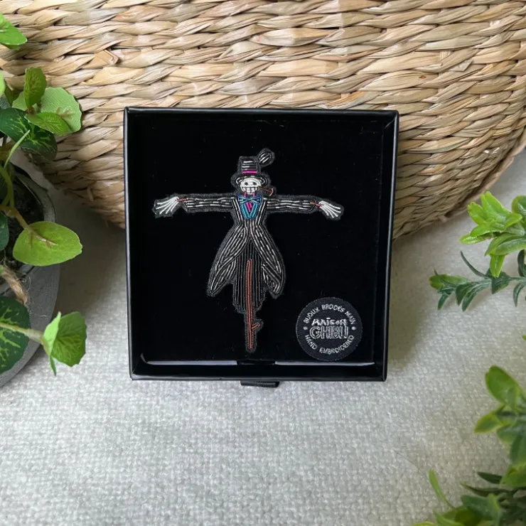 Online Embroidered Jewel Brooch Scarecrow - Howl’s Moving Castle Pins