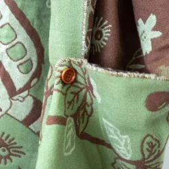 Outlet Light Green Stole Totoro & Catbus - My Neighbor Totoro Outfits