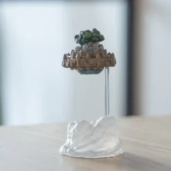 Magnetic Paper Clip Holder Flying Castle - Castle in the Sky Statues