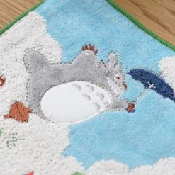 Sale Mini Towel Totoro in the sky 25x25 cm - My Neighbor Totoro Household Linen