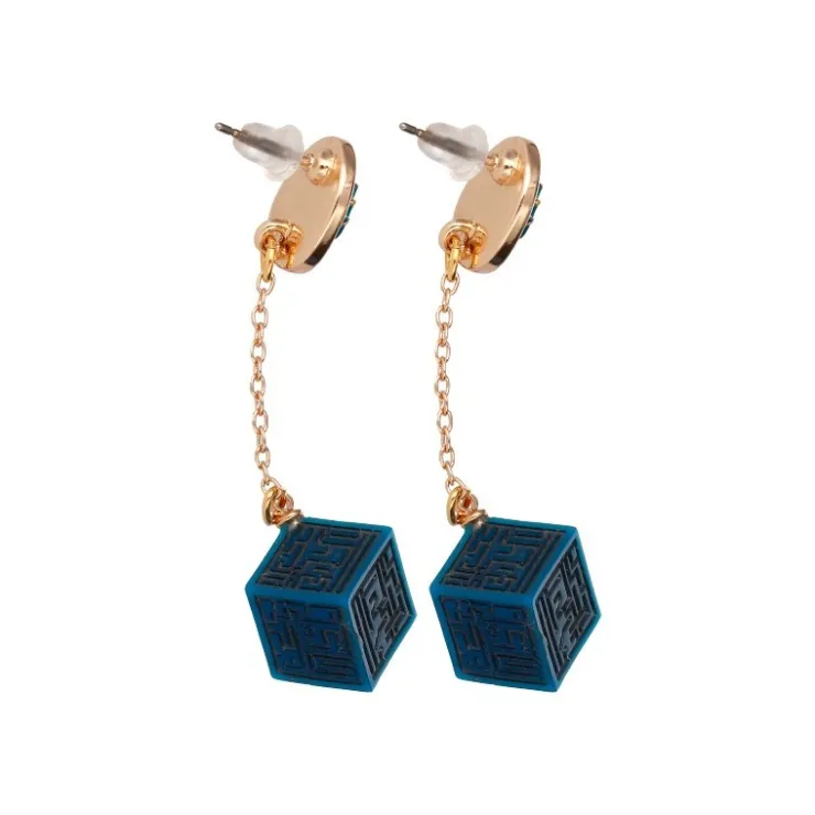 Pierced earrings Accessory series Volucite crystal & Keystone - Castl Jewellery