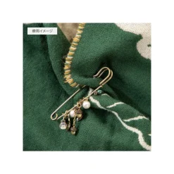 Sale Safety Pin brooch Totoro & Leaves - My Neighbor Totoro Accessories|Jewellery