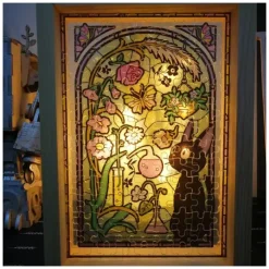 Stained glass Puzzle 126P Catbus and sunflowers - My Neighbor Totoro Jigsaw Puzzle