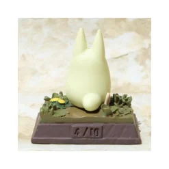 Discount Statue Collection Stop Motion Totoro White Race Pose 4 - My Neighbor Totoro Statues