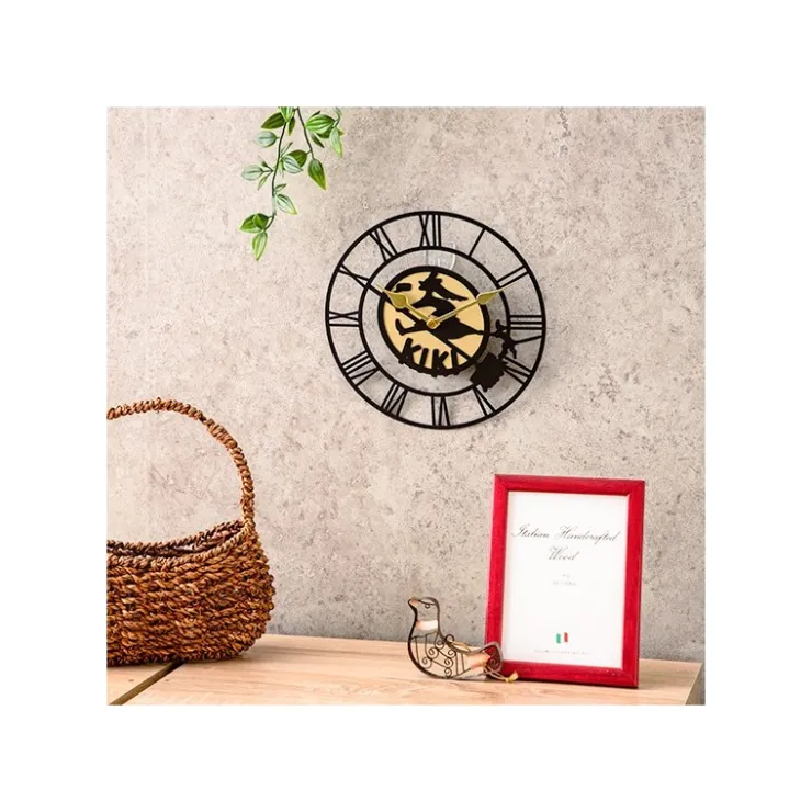 Hot Wall Clock Kiki's Signboard - Kiki's Delivery Service Décoration